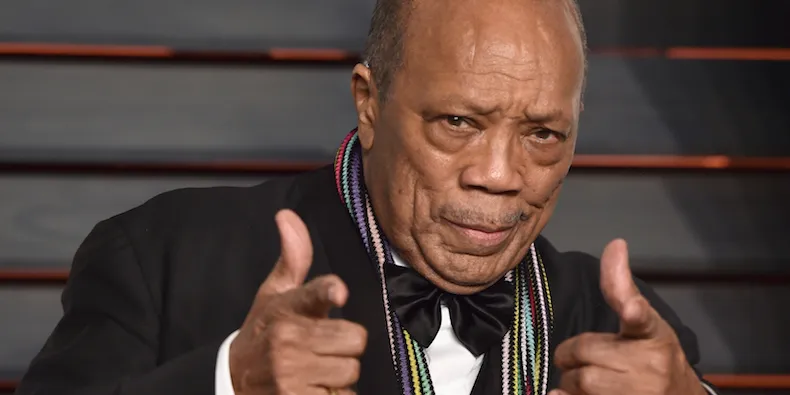 Obrigada, Quincy Jones apontar para nós