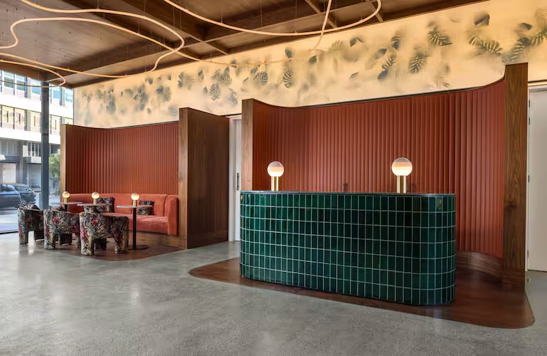 Descobre o Duo Hotel Lisbon: Luxo e Conforto no Cora&ccedil;&atilde;o de Lisboa recep&ccedil;&atilde;o