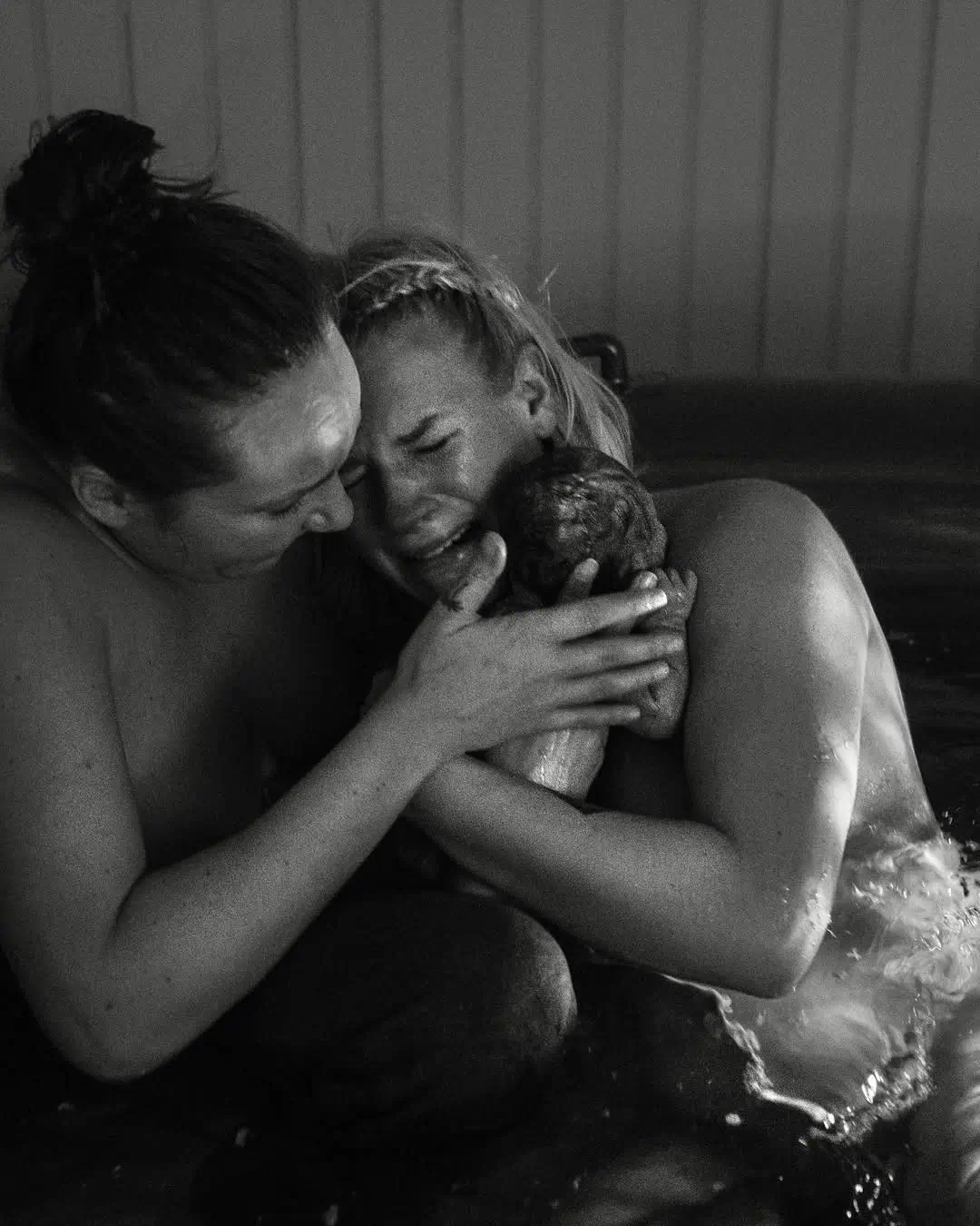 nascimento do primeiro filho de casal de duas mulheres