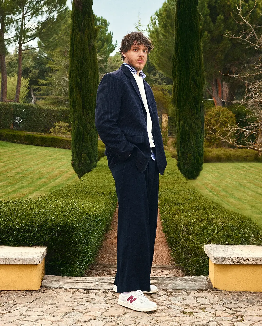 campanha com jack harlow para a new balance t500 jardim